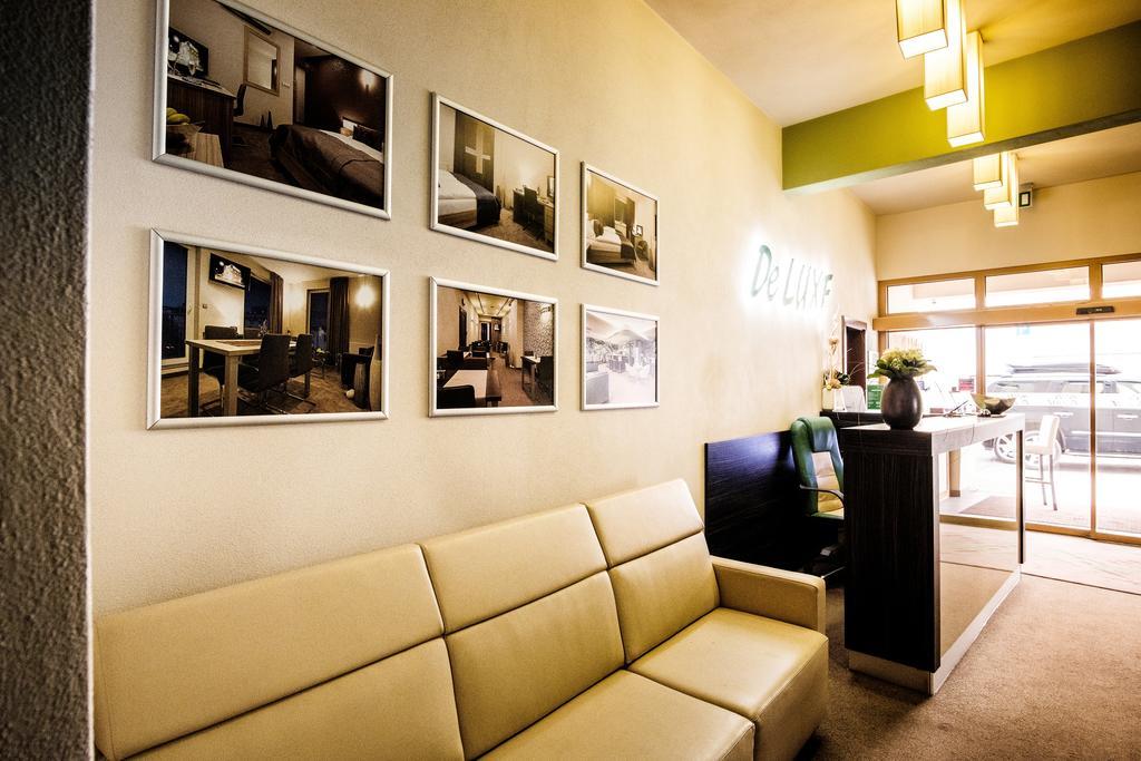 Hotel Deluxe With Free Wellness And Fitness Centrum 니트라 외부 사진