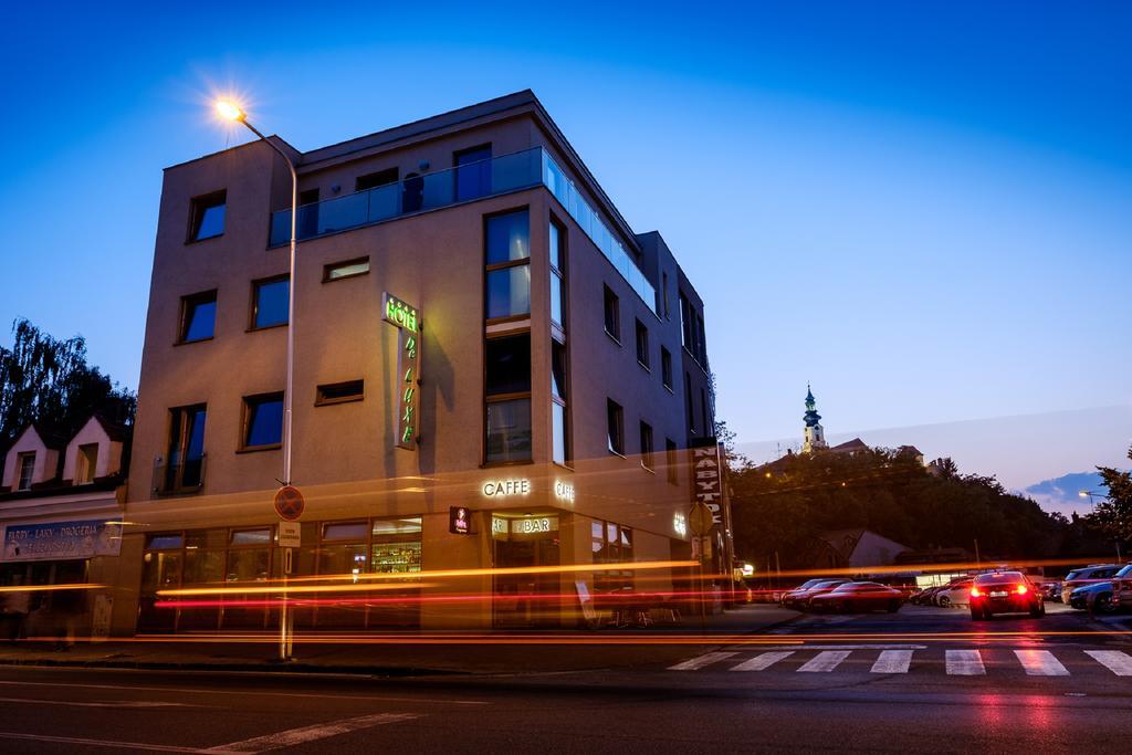 Hotel Deluxe With Free Wellness And Fitness Centrum 니트라 외부 사진